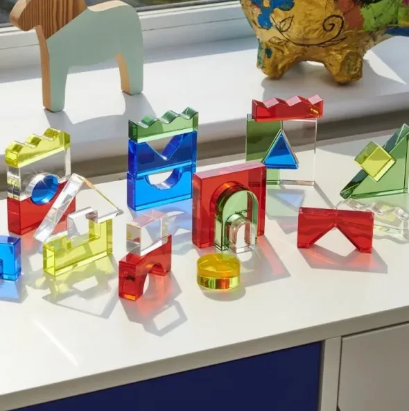 Blocchi traslucidi colorati - forme varie