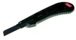 Coltello con lama retraibile