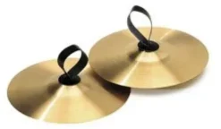 Coppia piatti in ottone 25 cm