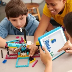 Corso di Formazione - A lezione con LEGO Education