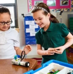 Corso di formazione su STEAM: a lezione di robotica educativa nella scuola primaria