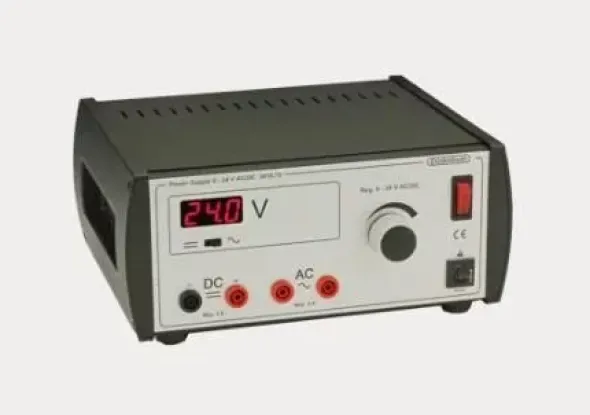 FRE-361870 Alimentatore regolabile 0-24V con doppia uscita in AC e DC