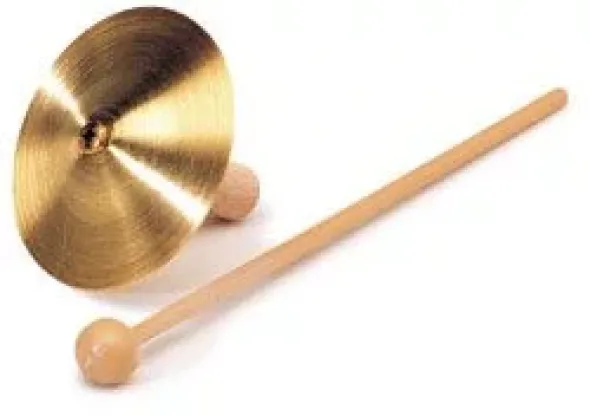 Piattello in ottone 64 mm con supporto in legno
