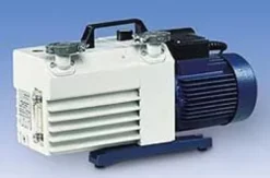 Pompa per vuoto a palette PK 4 D (230 V, 50/60 Hz)