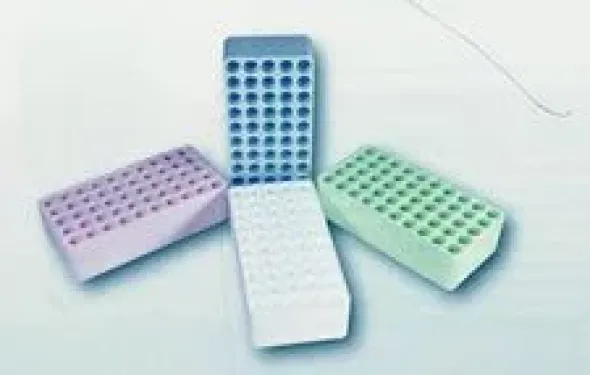 Scatola di cartone per porta-provette di polistirene