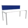 Scrivania Idea+ - 180x80x76H cm - BIANCO/Telaio Argento con pannello fonoassorbente BLU