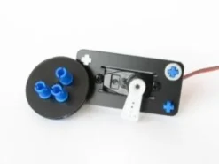 Servomotore mini RC (9 grammi) con kit di montaggio per NXT/EV3 (4 pezzi) mindsensors