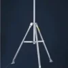 Treppiede con palo di montaggio